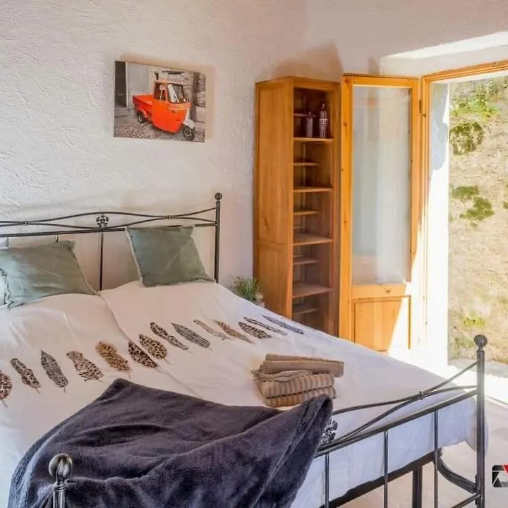 Rustico Lago Di Como B&B Barna